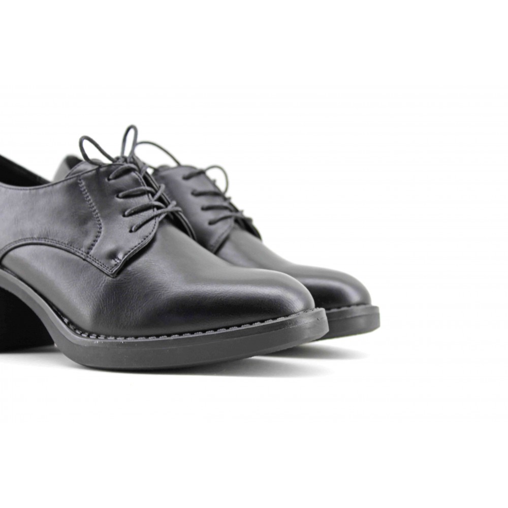 Blucher Tacón