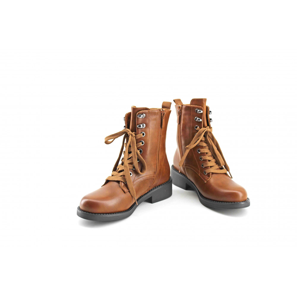Botas Con Cordón
